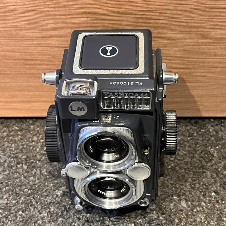 Yashica 44LM analoge TLR 127 (4x4) spiegelreflex camera, Audio, Tv en Foto, Fotocamera's Analoog, Gebruikt, Spiegelreflex, Overige Merken