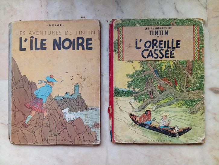 L' île noire / L 'oreille cassée : pages de garde bleu foncé, Livres, BD, Utilisé, Plusieurs BD, Envoi