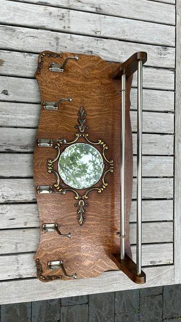 Antieke wandkapstok spiegel – Art Nouveau stijl hout messing beschikbaar voor biedingen
