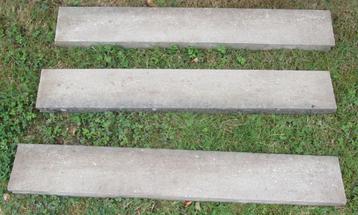Boordsteen 100x15x5cm in grijs beton (3 laatste stuks) beschikbaar voor biedingen