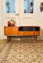 Vintage dressoir, Ophalen