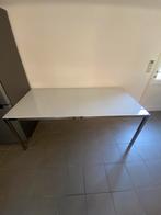 Table ikea plateau en verre et pieds chromés, Enlèvement, Utilisé