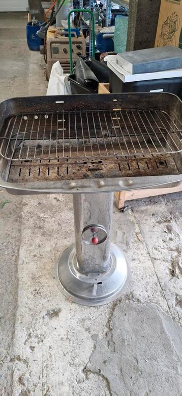 Barbecue  beschikbaar voor biedingen