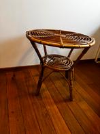 Rotan salontafel, Huis en Inrichting, Tafels | Bijzettafels, Ophalen, Zo goed als nieuw