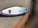 Funboard Mistral Edge Race Slalom + accessoires, Sports nautiques & Bateaux, Planche à voile, Avec aileron(s), Ensemble complet