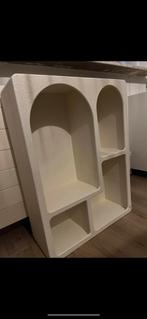 Wit boho kastje kan staan of hangen, Ophalen