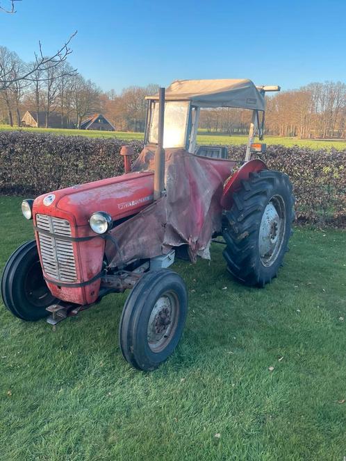 2x Massey Ferguson 35X fe35 MF35X, Zakelijke goederen, Landbouw | Tractoren, Massey Ferguson, Ophalen