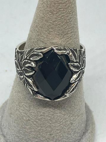 Zilveren herenring van echte zilver 925 Maat 24 beschikbaar voor biedingen
