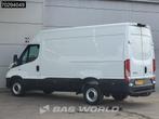 Iveco Daily 35S14 Automaat L2H2 3,5t Trekhaak LED Airco Crui, Auto's, Bestelwagens en Lichte vracht, Automaat, Start-stop-systeem