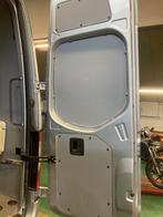 Protection de l'espace de chargement du Mercedes Sprinter, Enlèvement, Utilisé