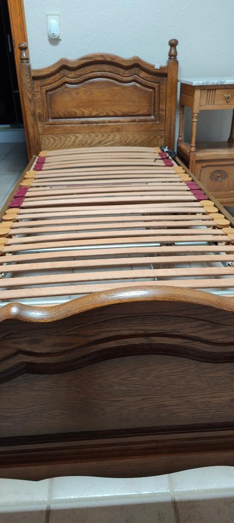 Bed nachtkastje en zetel, Huis en Inrichting, Slaapkamer | Bedden, Gebruikt, Eenpersoons, 90 cm, 200 cm, Hout, Bruin, Ophalen