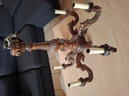 Lustre ancien en bois sculpté – 6 bras, Huis en Inrichting, Lampen | Kroonluchters, Gebruikt, Hout, Ophalen
