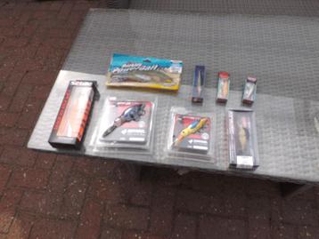 nieuw kunstaas pluggen van verschillende merken  beschikbaar voor biedingen