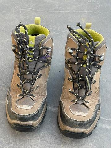 Chaussures de randonnée Decathlon Quechua pointure 35