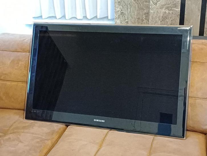 Samsung LED TV UE40B7000 incl. ultraplat ophangsysteem, TV, Hi-fi & Vidéo, Télévisions, Comme neuf, LED, 80 à 100 cm, Full HD (1080p)