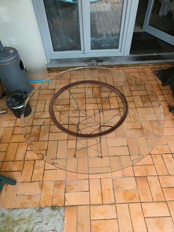 Ronde tafel met glazen top., Enlèvement