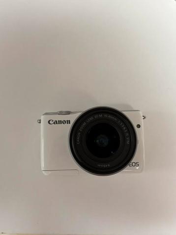 Canon EOS M10 + extra’s beschikbaar voor biedingen