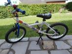 Vélo B'Twin 16 pouces 4-6 ans, Vélos & Vélomoteurs, Stabilisateurs, Enlèvement, Utilisé, B'Twin