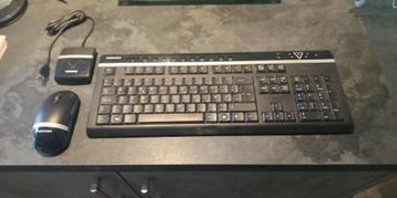 CLAVIER + SOURIS Médion sans fil beschikbaar voor biedingen