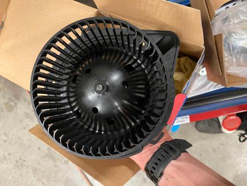 Golf MK3 kachelventilator - verwarming - interieurventilator, Auto-onderdelen, Airco en Verwarming, Volkswagen, Ophalen of Verzenden