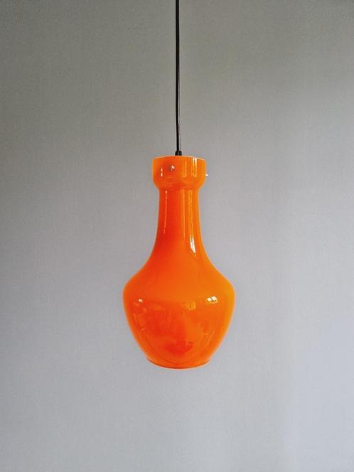 Vintage oranje opaline hanglamp, Italië, 1960, Antiek en Kunst, Antiek | Verlichting, Ophalen of Verzenden