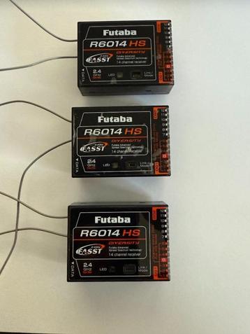 Drie ontvangers Futaba R6014HS Fasst beschikbaar voor biedingen