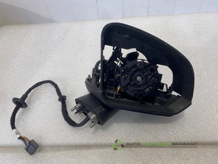 Rétroviseur extérieur droit d'un Volvo XC40, Autos : Pièces & Accessoires, Rétroviseurs, Volvo, Utilisé, 3 mois de garantie