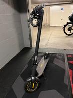 Ninebot Kickscooter MAX G30 Segway, Fietsen en Brommers, Ophalen, Zo goed als nieuw