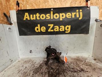 Fusee rechts-voor van een Opel Corsa beschikbaar voor biedingen