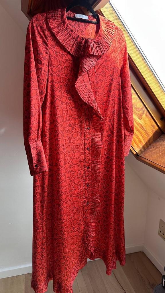 Mangojurk met ruches, Kleding | Dames, Jurken, Zo goed als nieuw, Maat 38/40 (M), Rood, Onder de knie, Ophalen of Verzenden