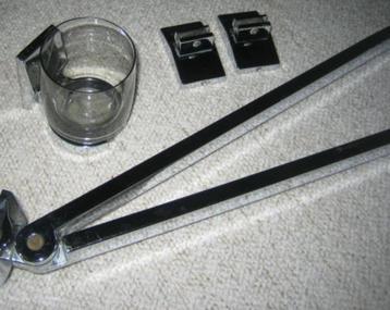Inox dubbele handdoekhouder+ Beker + 2 houders beschikbaar voor biedingen