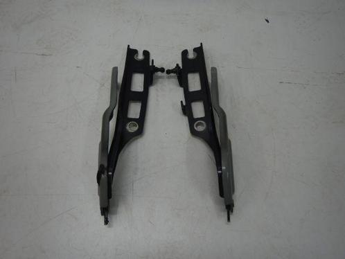 VW Tiguan 571 Motorkap Scharnieren Set L+R 571823301A, Auto-onderdelen, Carrosserie, Volkswagen, Gebruikt, Ophalen of Verzenden