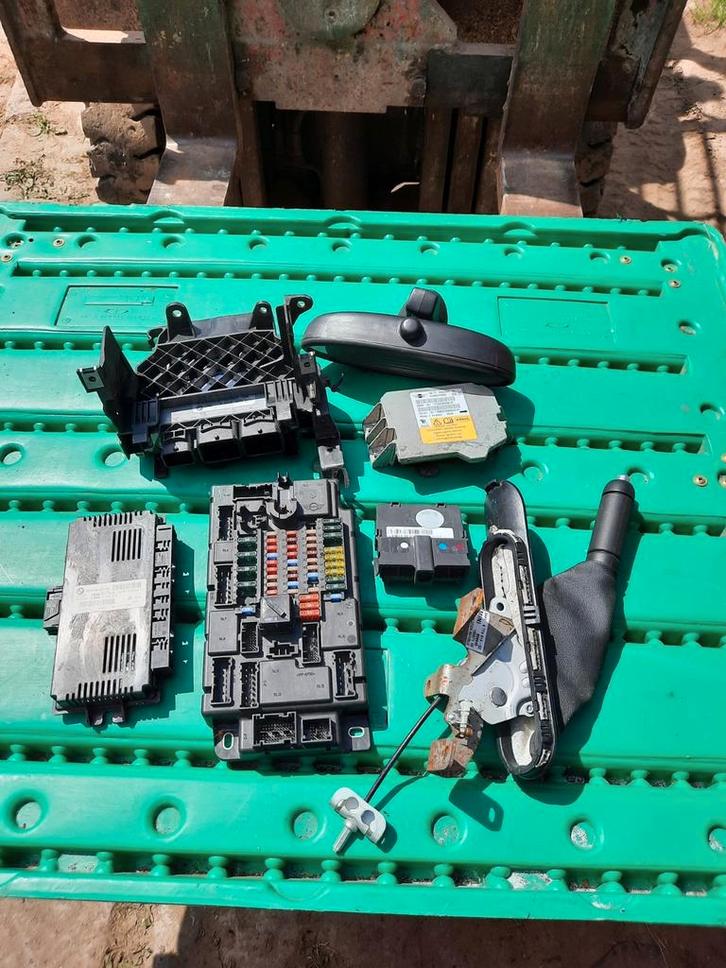 mini 1.5 benzine bwj.2009, Auto-onderdelen, Overige Auto-onderdelen, Mini, Gebruikt, Ophalen of Verzenden