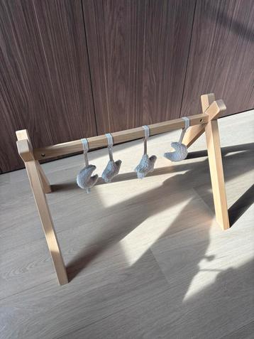 Babygym + speelgoed Jollein beschikbaar voor biedingen