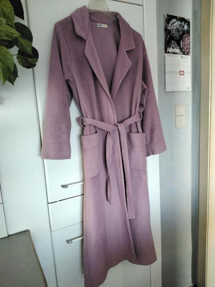 Peignoir long femmes polaire lilas T. L. COMME LE JOUR, Vêtements | Femmes, Sous-vêtements & Lingerie, Peignoir, Autres couleurs
