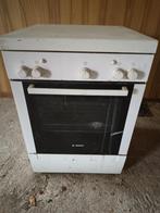 Fornuis met 4 vuren en oven op gas, Ophalen, Gebruikt, Wit, 50 tot 100 cm