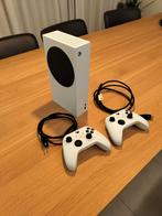 Xbox Series S inclusief 2 controllers, Consoles de jeu & Jeux vidéo, Consoles de jeu | Xbox Series X & S, Enlèvement, Utilisé