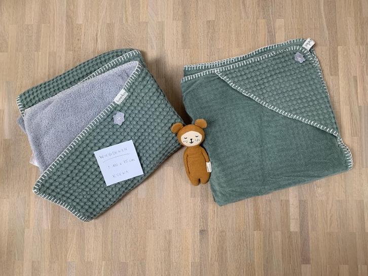 Warm dekentje + omslagdeken met kap Koeka, Kinderen en Baby's, Dekens, Slaapzakjes en Inbakerproducten, Gebruikt, Deken, 85 tot 100 cm