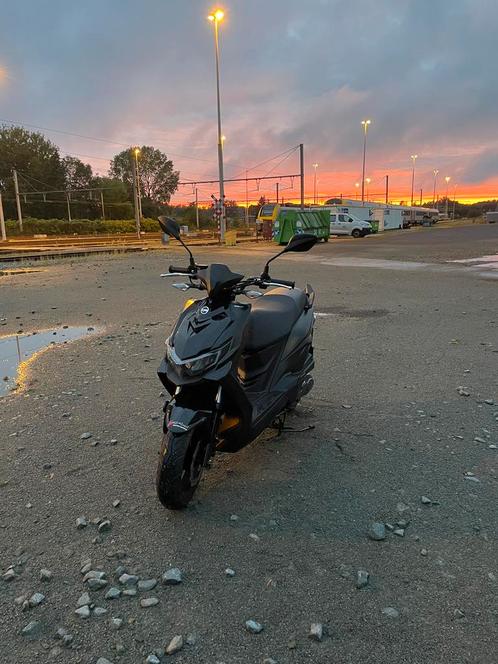 Sym jet 4 rx, Vélos & Vélomoteurs, Scooters | Marques Autre, Comme neuf, Classe A (25 km/h), Essence, Enlèvement