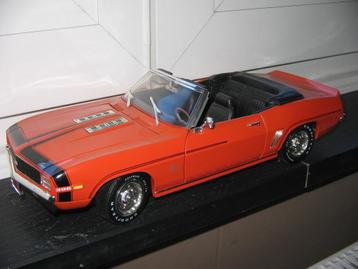 muscle cars op 1/18 zonder doos beschikbaar voor biedingen