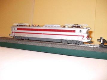 Märklin SNCF TEE eloc 39401 PBA analoog/mfx beschikbaar voor biedingen
