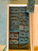 Lot oude houten drukletters, Ophalen of Verzenden