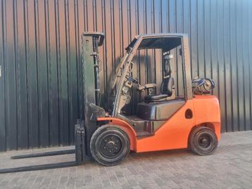 Heftruck Hangcha 3 ton LPG triplomast 4.80 m. vorkheftruck beschikbaar voor biedingen