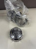 naafkappen - Mitsubishi L200 K74 chrome Mitsubishi L200 1999, Ophalen of Verzenden, Zo goed als nieuw