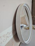 Spiegel rond, Enlèvement, Rond