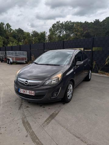 Opel Corsa D * 12m Garantie beschikbaar voor biedingen