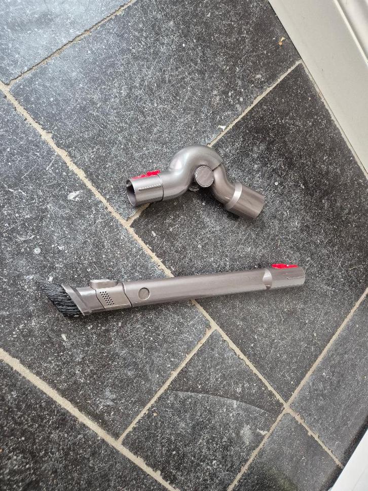 Dyson — nettoyeur de crevasses + adaptateur flexible, Electroménager, Aspirateurs, Neuf, Aspirateur, Enlèvement ou Envoi