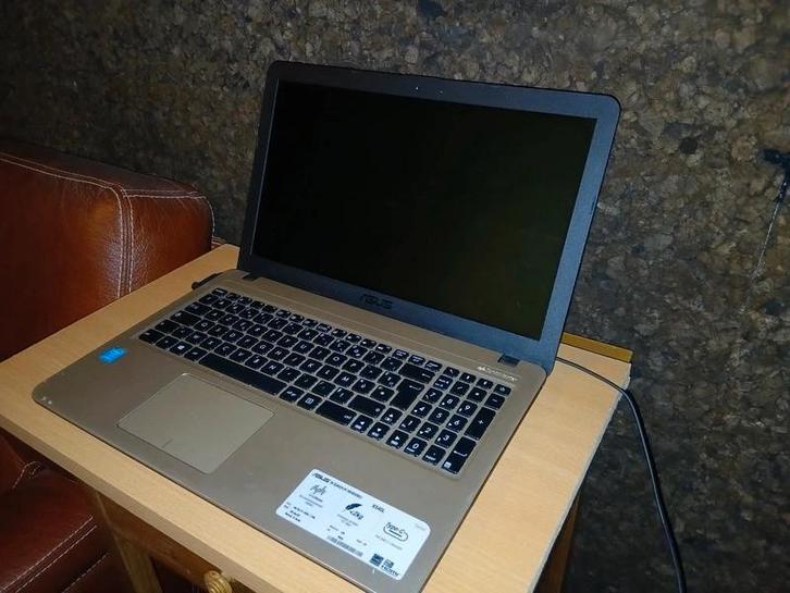 ASUS X540LA Intel Core i3-4005U CPU @1 ,70 GHz, Computers en Software, Windows Laptops, Zo goed als nieuw, 15 inch, SSD, Minder dan 2 Ghz