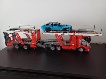 Lego Technic 42098 autotransporter  beschikbaar voor biedingen