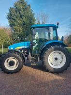 New Holland Tractor, Articles professionnels, Jusqu'à 2500, 80 à 120 ch, Enlèvement, Utilisé